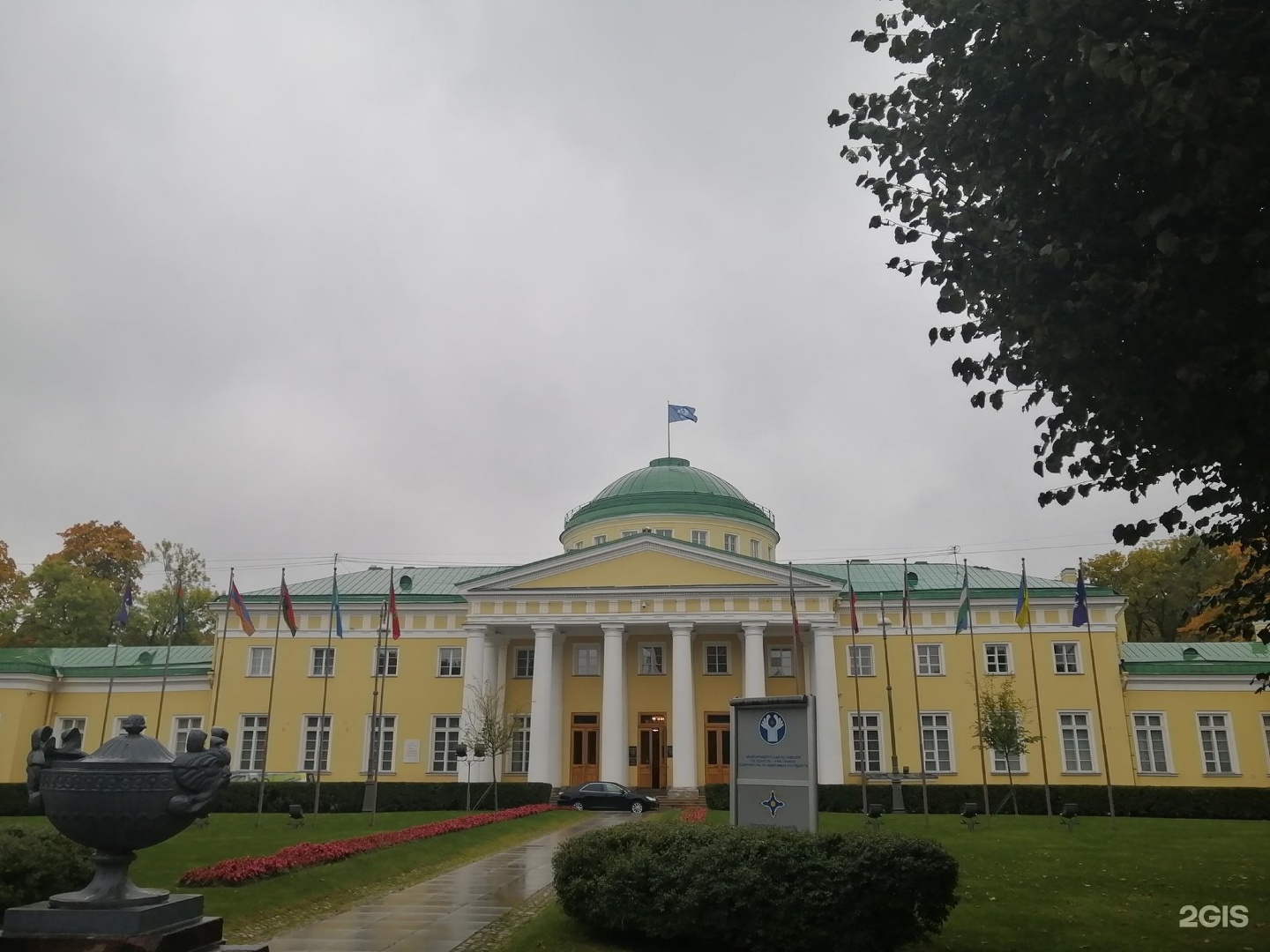 таврический дворец санкт петербург