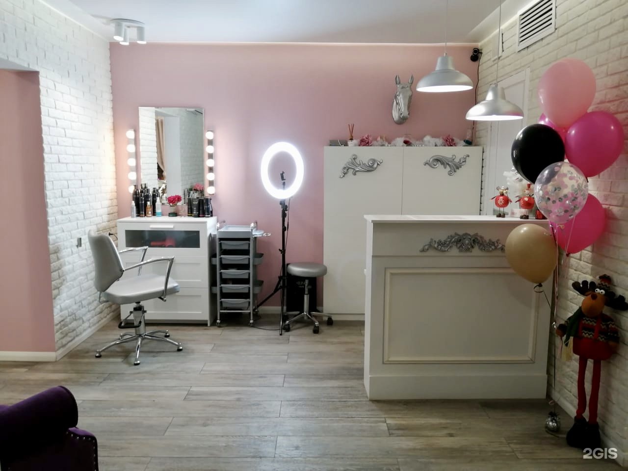 Beauty room hair. Бьюти 5 Путилково. Путилково салон красоты Бьюти 5. Бьюти комната. Салон красоты Beauty Club Уфа.