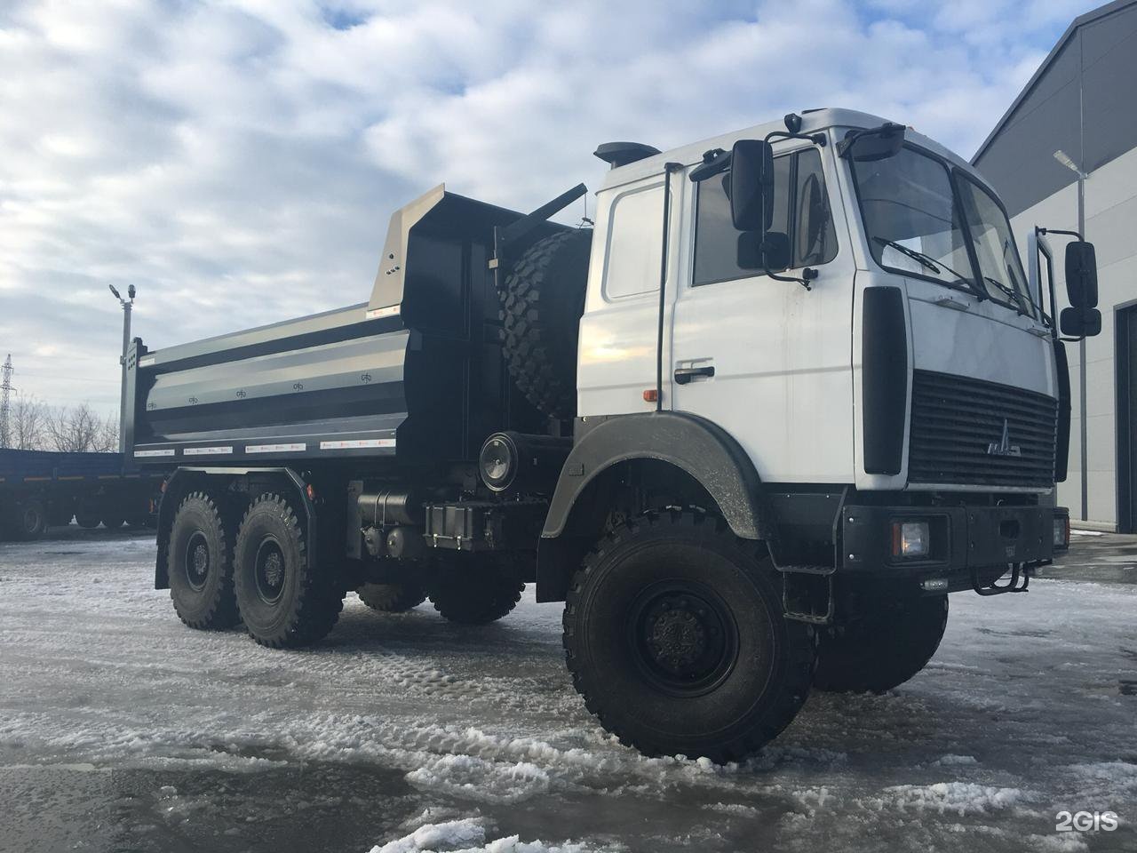 Маз 6517х9 сургут. Маз 6x4 тягач. Сибирский технический центр маз. Маз 6430с9-520-021. Маз центр.