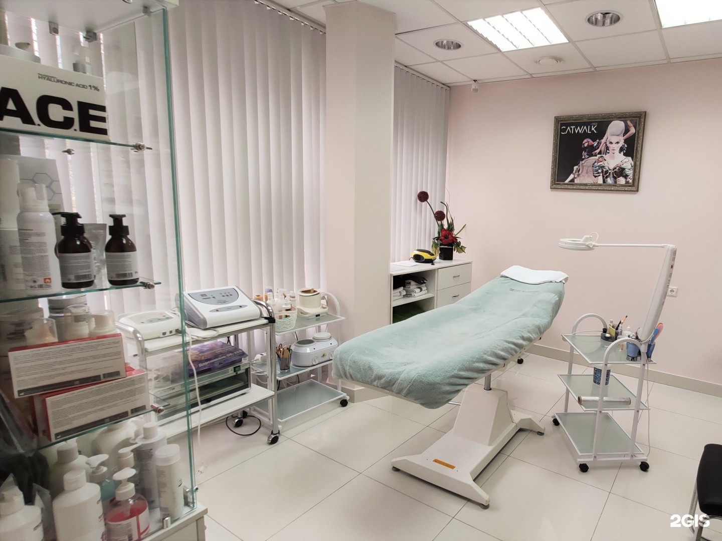 салон стиль москва. стиль успеха салон. авиамоторная 49 парикмахерская. парикмахерские. лайт стайл салон красоты лескова.