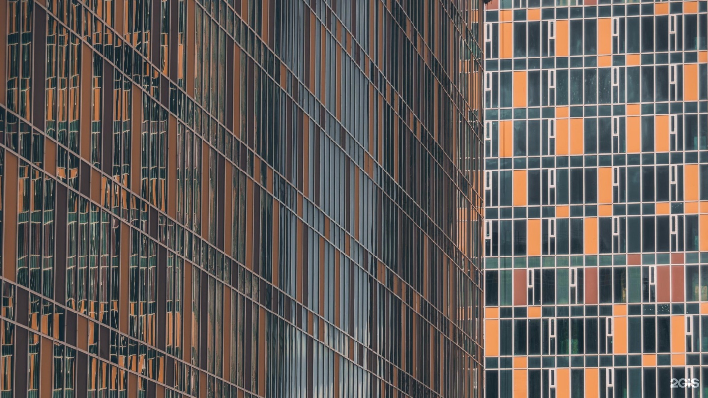 Жк id московский. Скай Хаус Мытная. ЖК Sky House Москва. Жилой комплекс Sky House Мытная. ЖК Скай Хаус подъезд.