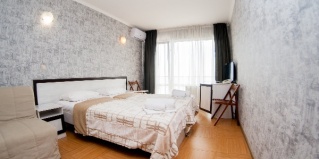 Лоо: Отель Анжелика-альбатрос