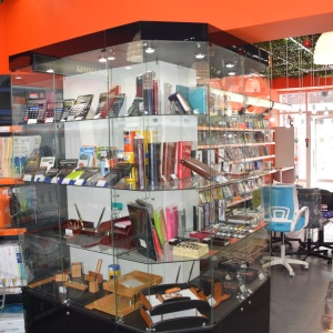 Фото от владельца Тема, оптово-розничная сеть магазинов товаров и мебели для офиса