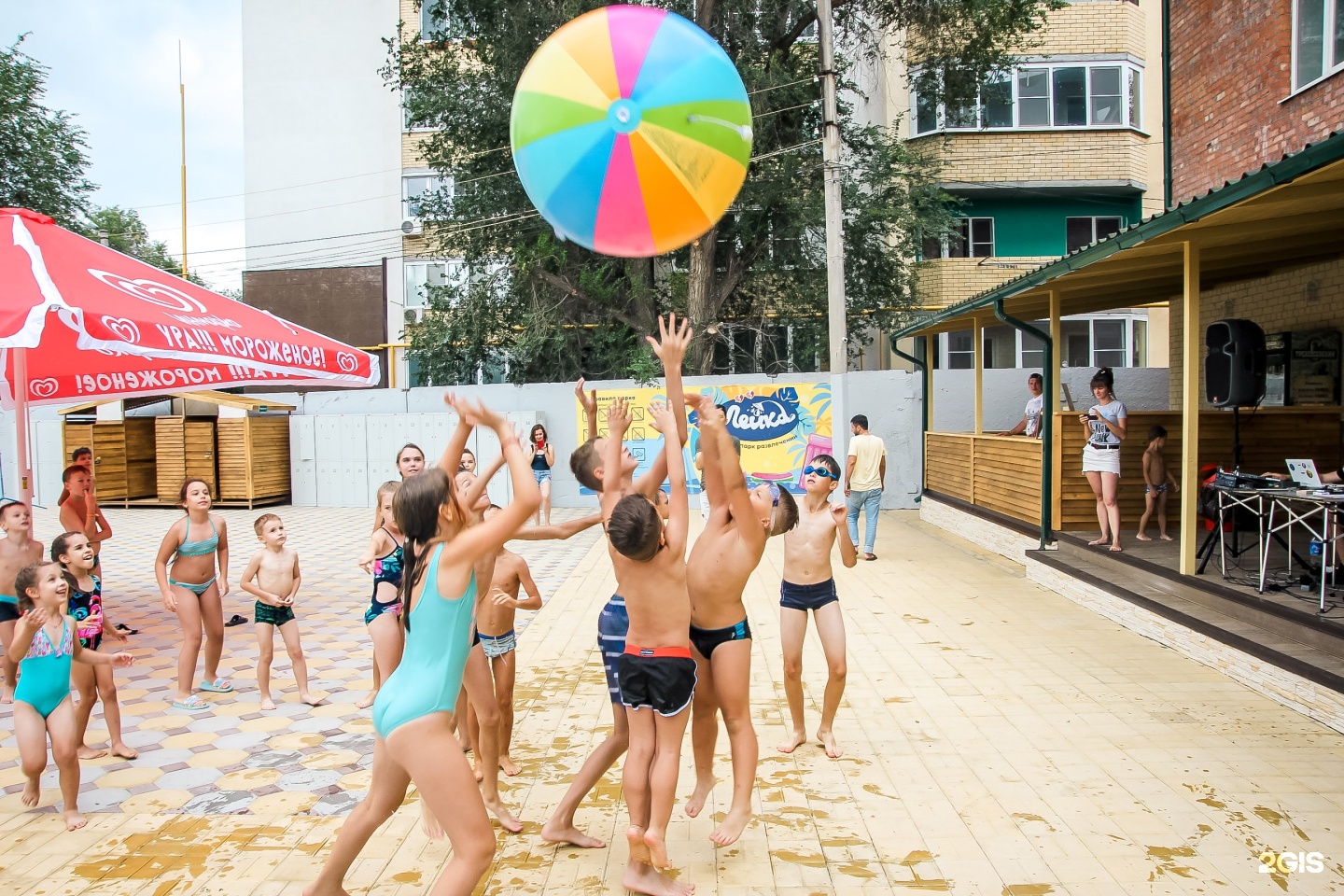 бассейн оазис астрахань. ка парк астрахань бассейн. дорожная 2г астрахань спопихол. кенга фитнес клуб на речном вокзале. лейка евро, 10 л.