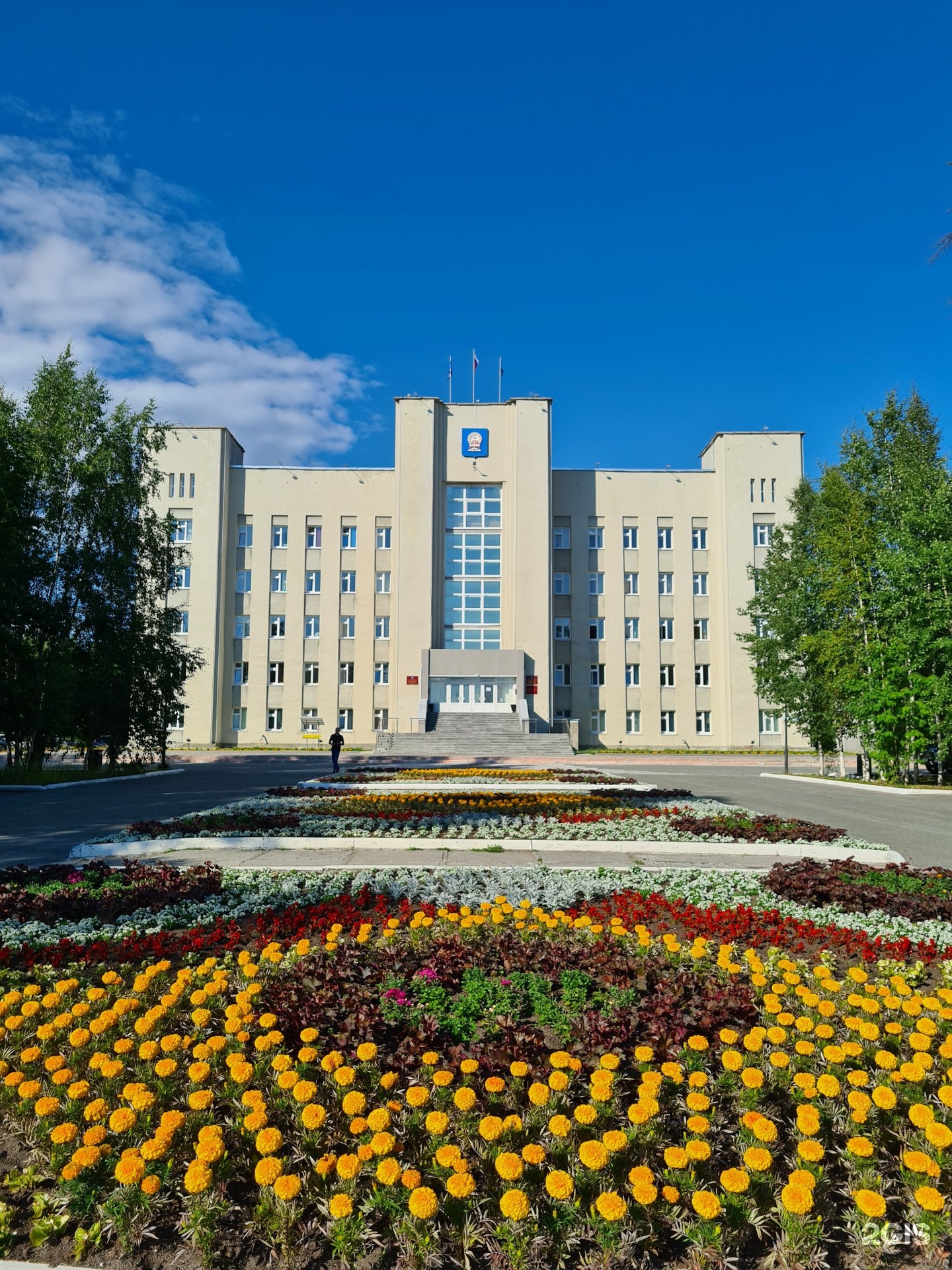 Ноябрьск университеты. Ноябрьск город. Днепр Ноябрьск.