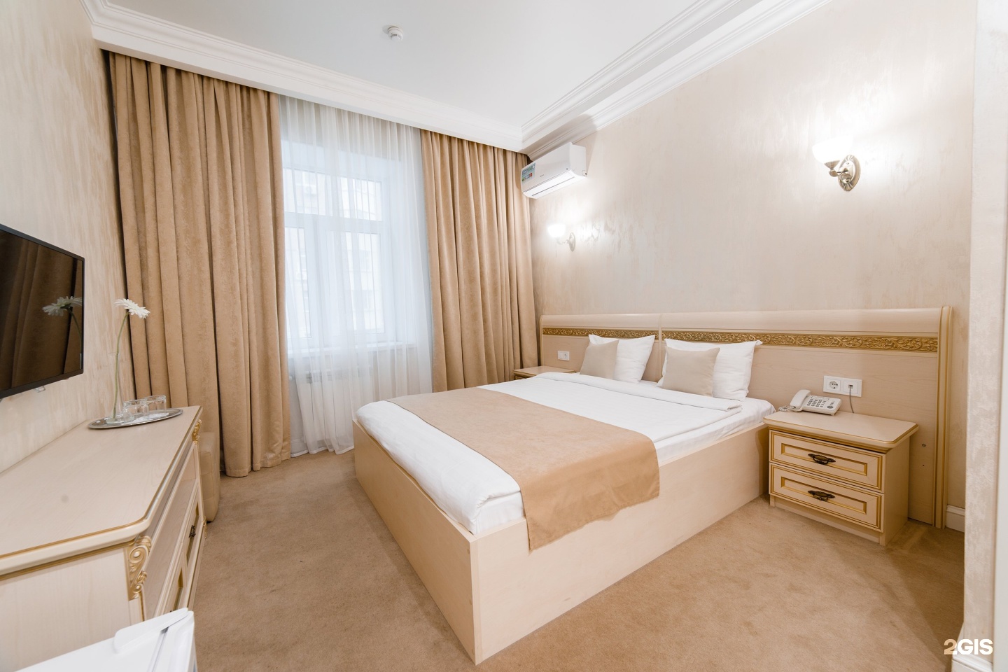 Invite hotel. Инвайт отель Москва. Перерва 62 корп 4 отель инвайт.