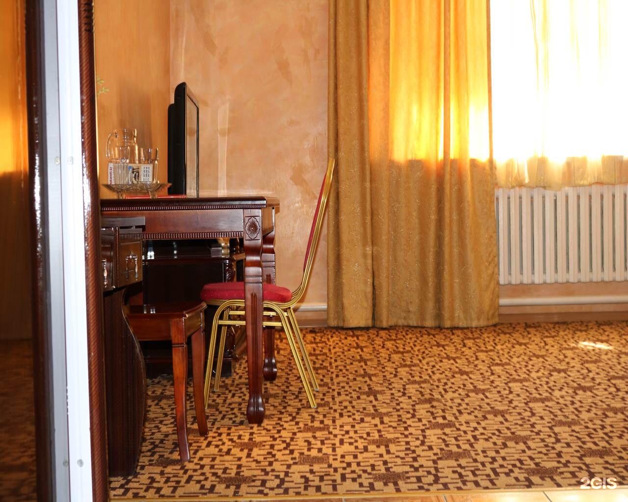 Ак ниет