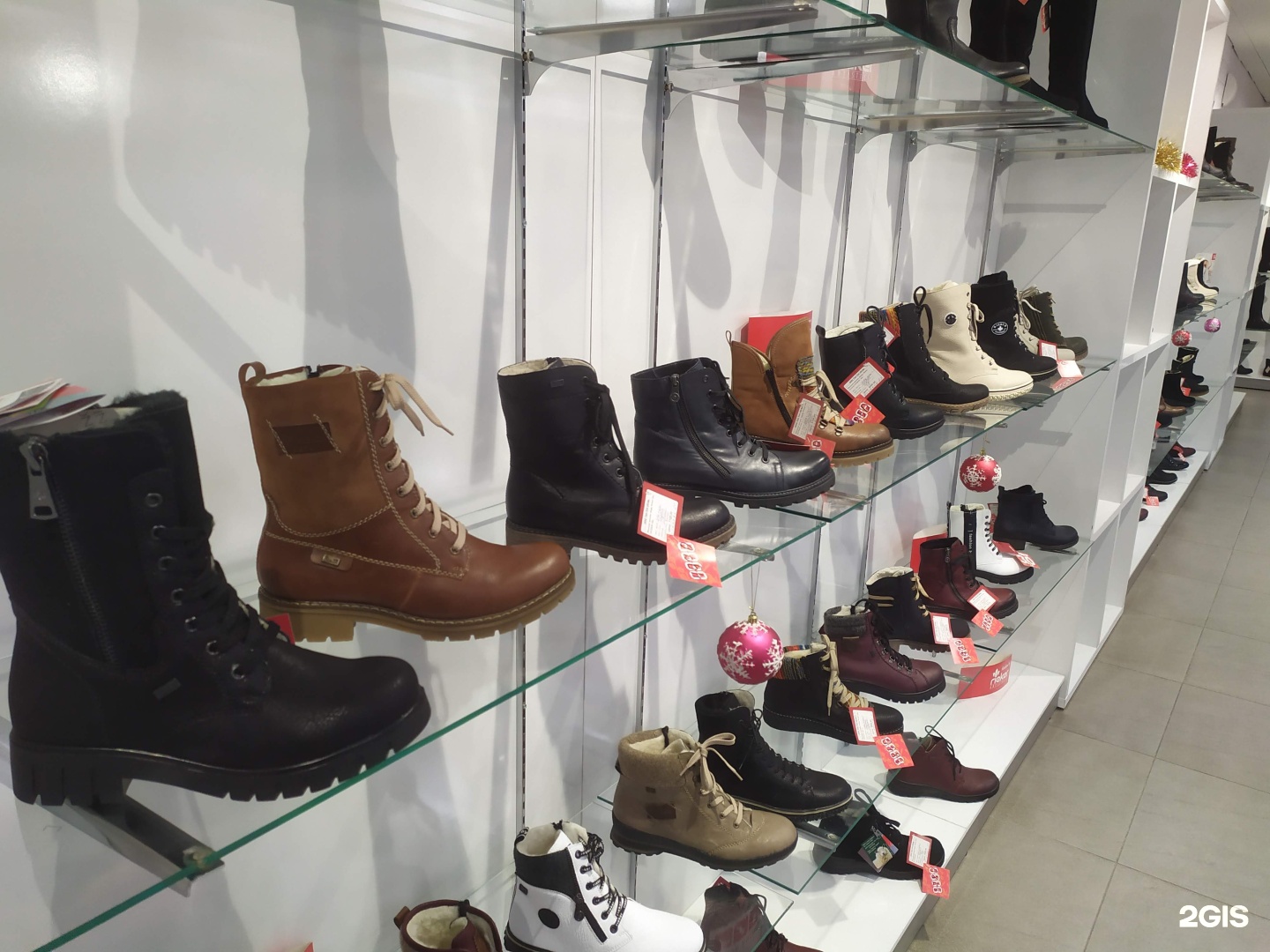 dr martens boots edgars price