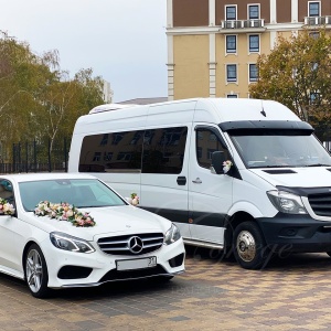 Фото от владельца le Cortege, транспортная компания