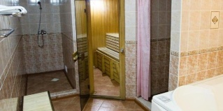 Курган: Отель Atrium
