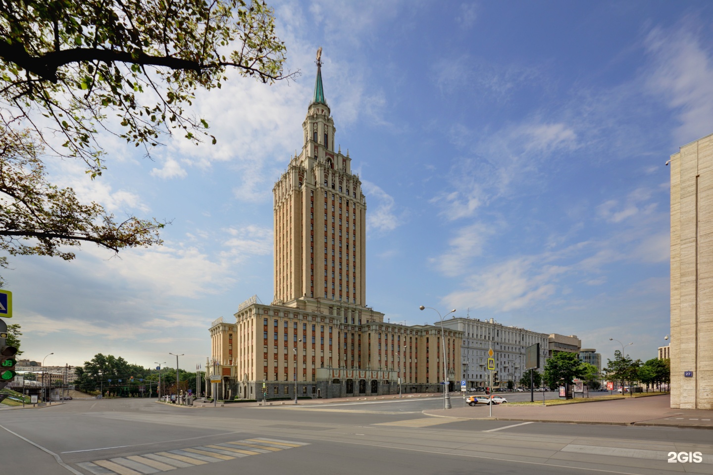 Москва каланчевская 17 1. Гостиница Ленинградская сталинская высотка.