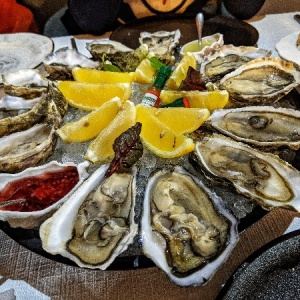 Фото от владельца The Oyster bar, первый устричный бар-ресторан