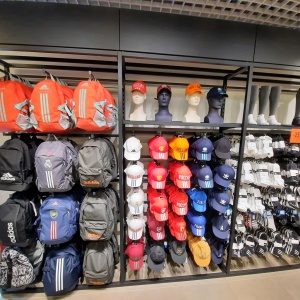Фото от владельца Adidas, сеть магазинов спортивной одежды и обуви