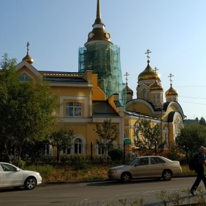 Фото от владельца Храм всех святых в земле Российской просиявших