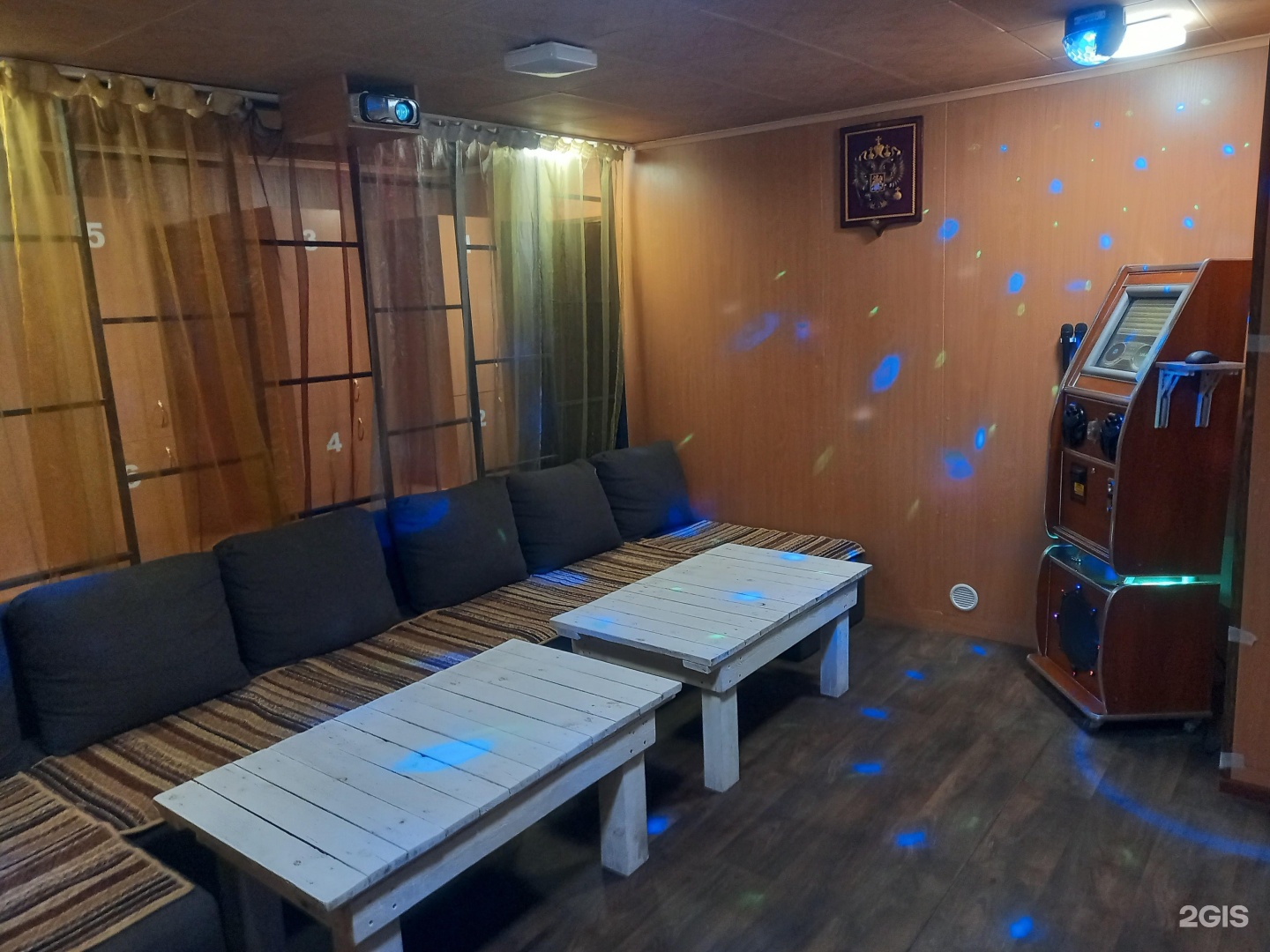 Самара банное. Сауна сайгон томск. Баня у лукоморья самара зубчаниновка. Баня на плаву пирогово. Баня сайгон самара на мехзаводе снаружи.