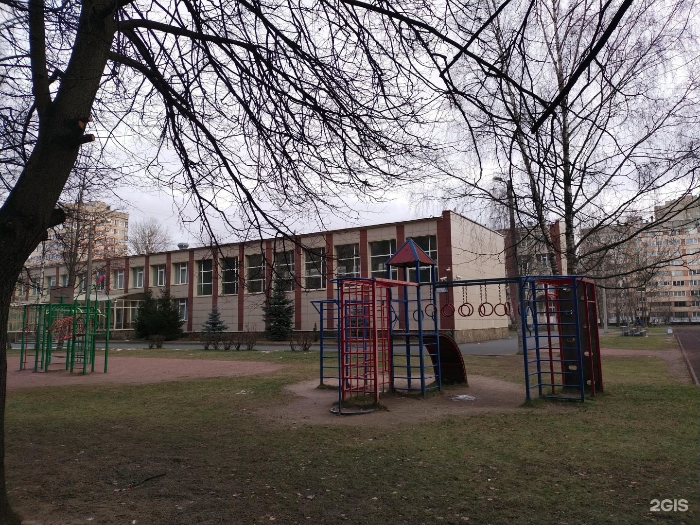 Школа 128 Калининского района