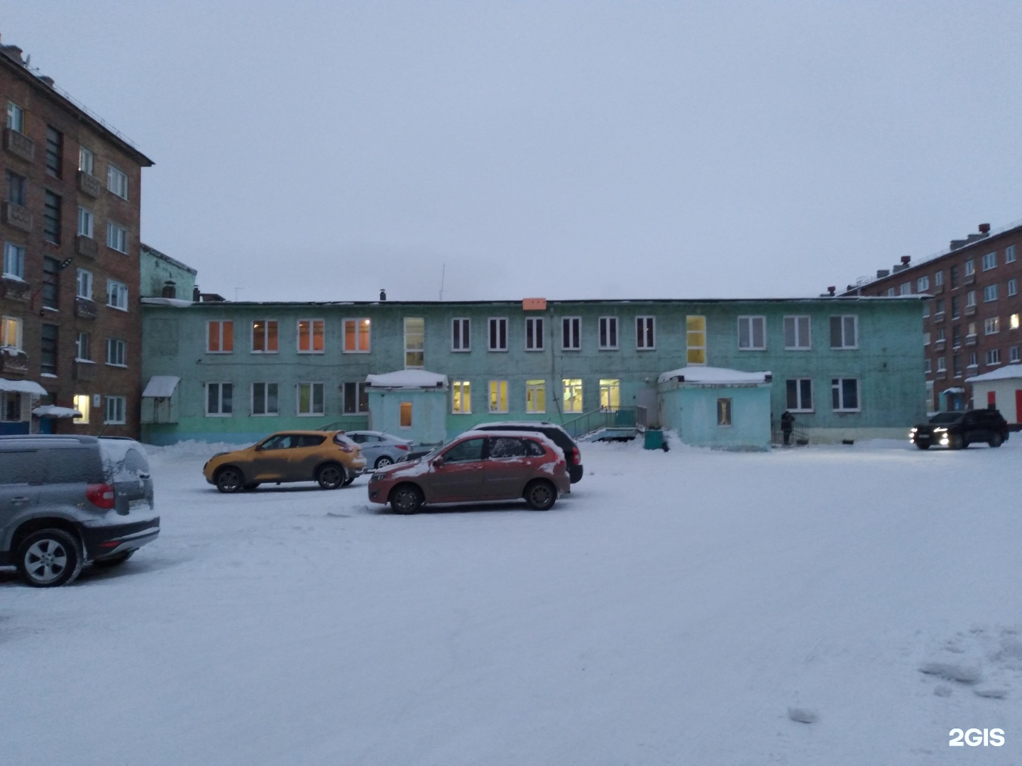 Норильск ленинградская 4. Ленинградская 4. Ленинградская набережная 6 мончегорск. Детский сад № 79 сказка ленинградский просп. Ленинградская 4а.