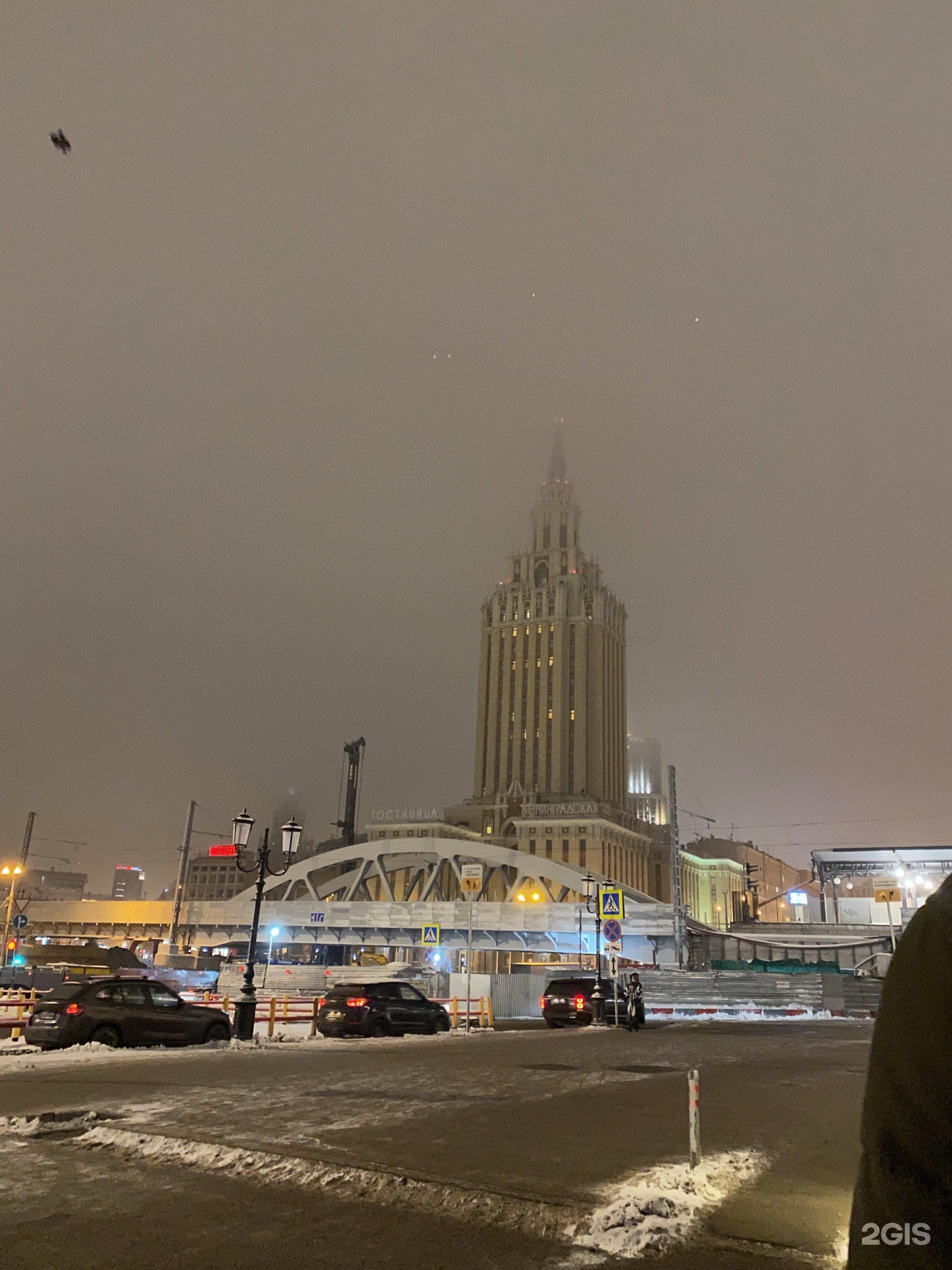 21 40 по москве. Каланчевская ул. Гостиница ленинградская москва. Гостиница ленинградская москва. Сталинские высотки ленинградская.