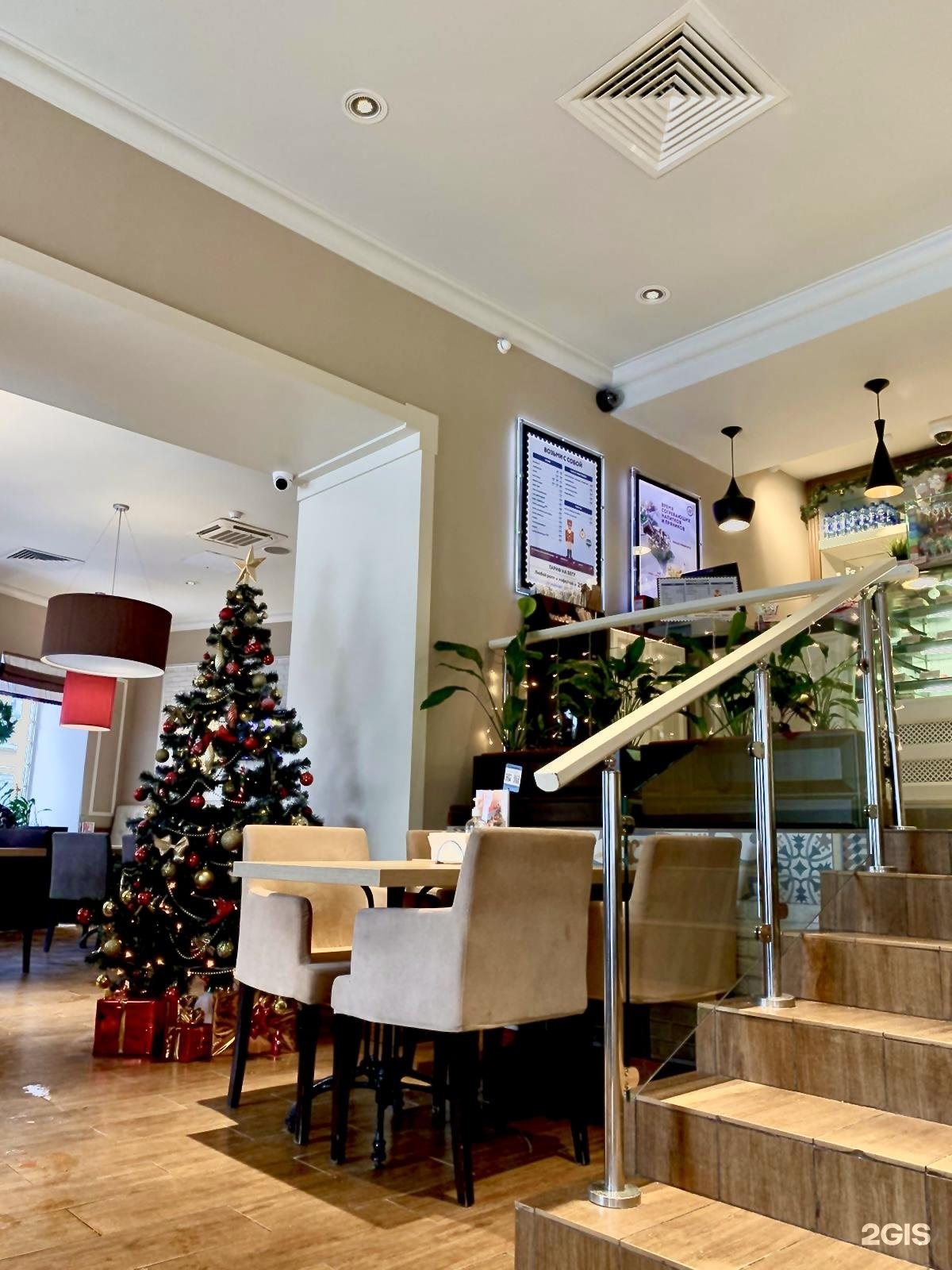 Шоколадница ул пискунова 8 нижний новгород фото Shokoladnitsa, coffee shop, Nizhniy Novgorod, Sovetskaya Square, 5 Yandex Maps