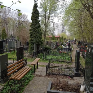 Фото от владельца Ясеневское кладбище