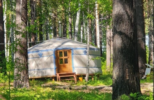Иркутский район: Глэмпинг Золотая юрта