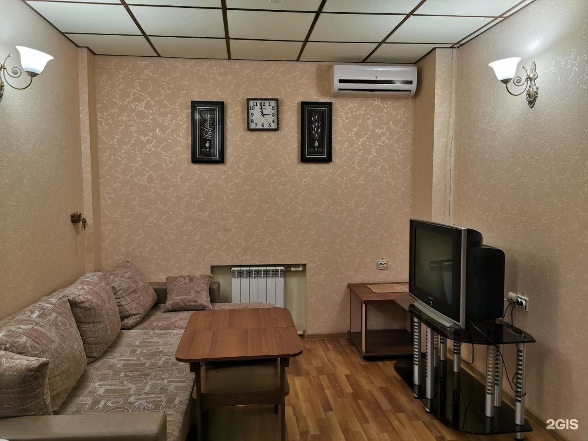 луговая 49 хостел фото дома. кафе транзит рославль. фабрика кафе рославль. гостиница рославльское шоссе 60. гостиница рославль транзит.