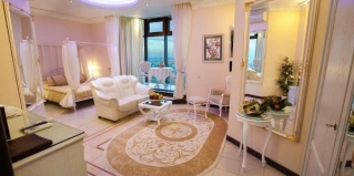 Москва: Отель Triumph palace boutique hotel