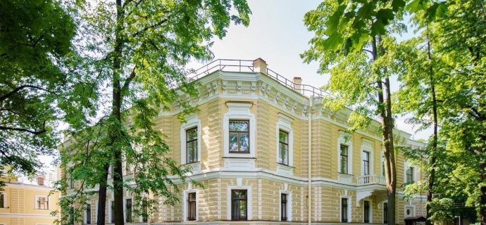 Санкт-Петербург: Отель Milutin palace