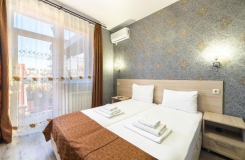 пгт Сириус: Гостевой дом Корвет