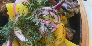 Домбай: Отель Старый клен