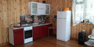Листвянка: Коттедж Ёлочка