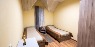 Удельная: Отель За околицей