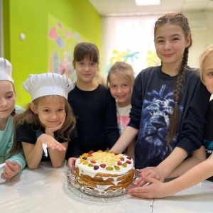 Фото от владельца Умники и умницы, ООО, детский клуб