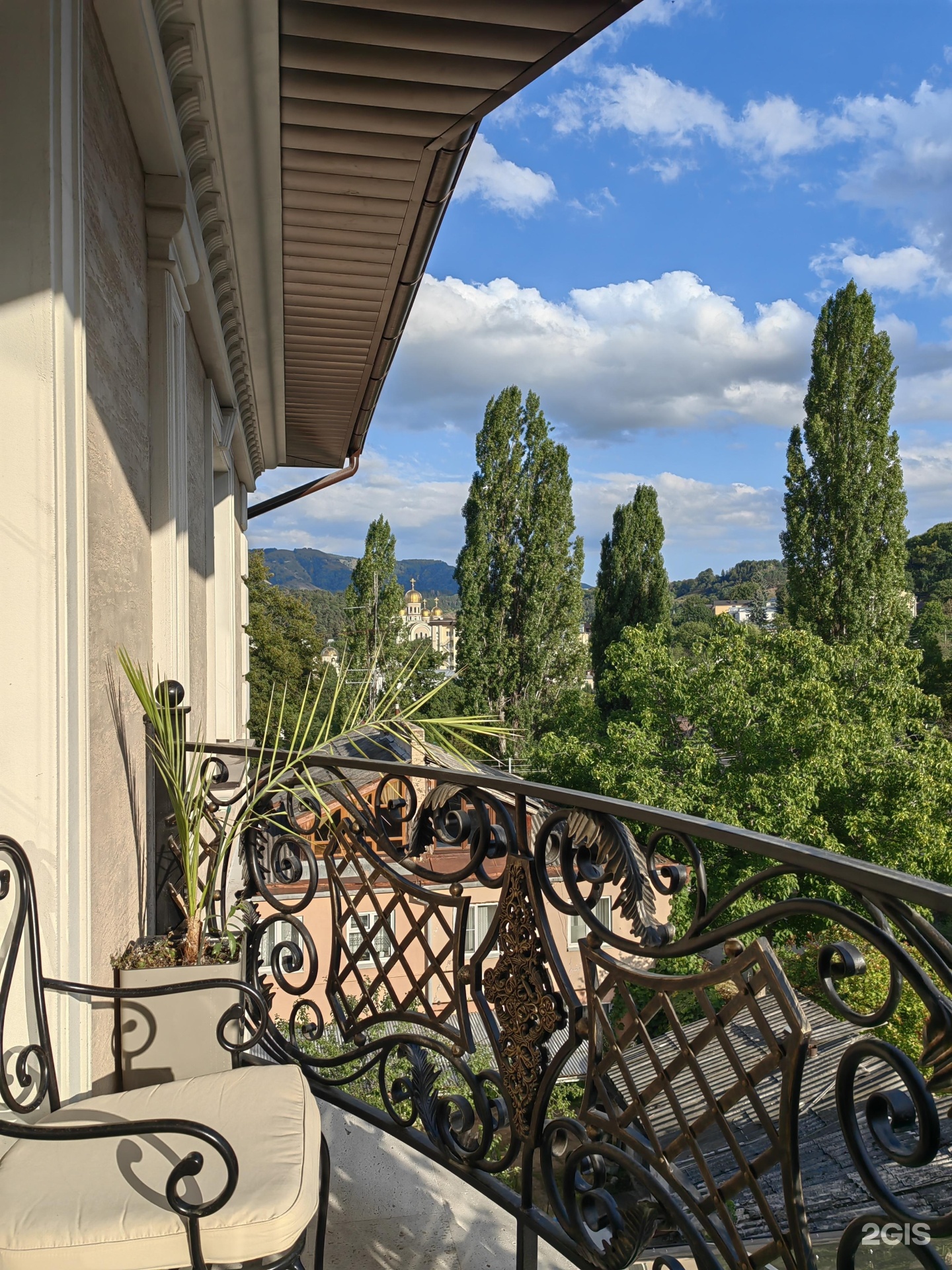 пансионат «октябрь» город кисловодск. кисловодск красноармейская 8. пансионат красный октябрь кисловодск. кисловодская 8. достопримечательности кисловодска 2022.