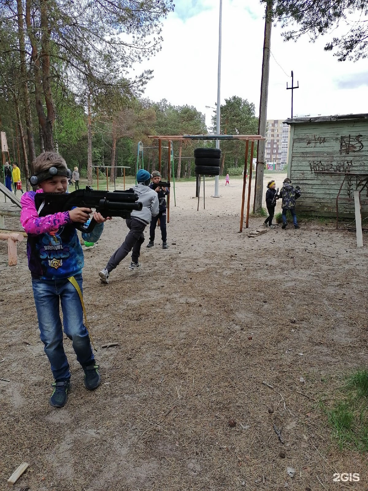 Brotherhood отзывы. Лазертаг в Северодвинске. Сталь Тула лазертаг. Лазертаг в Северодвинске морской 56. Лазертаг Северодвинск ЦУМ.