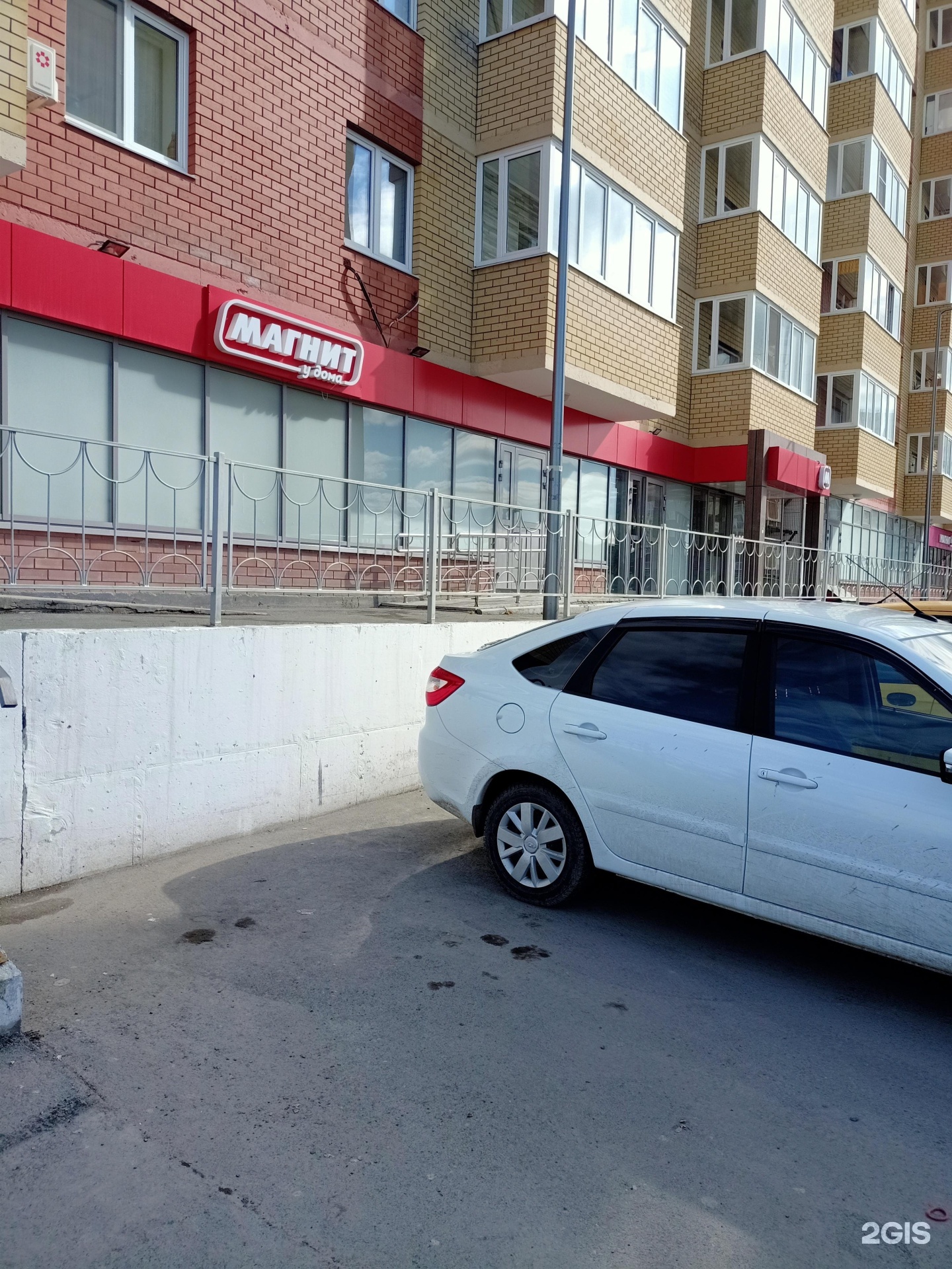 мебельщиков 1 тюмень. мебельщиков 6. мебельщиков 6 тюмень. мебельщиков, д. тюмень жк приозерье планировка.