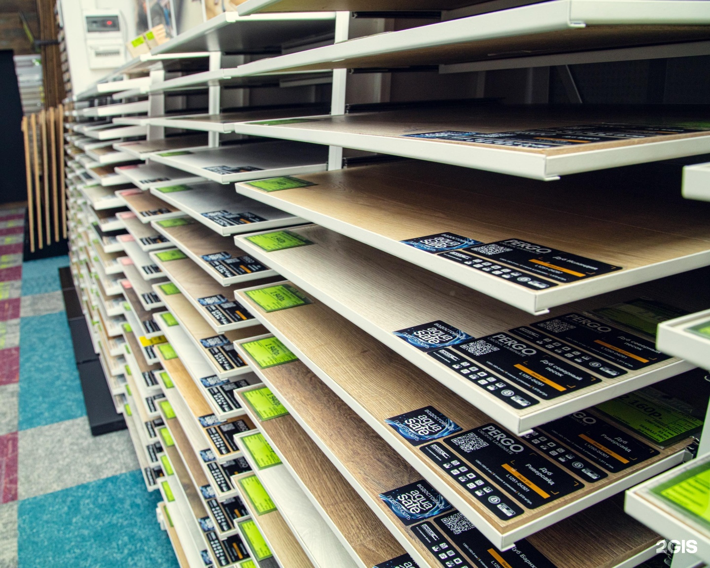 Flooring Stores. Shop Floor traveller.