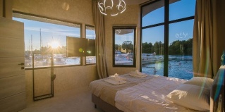 Санкт-Петербург: Коттедж Whitemare