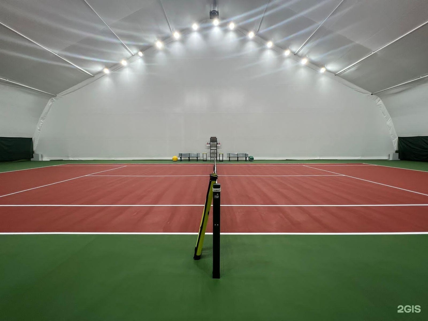 теннисный клуб