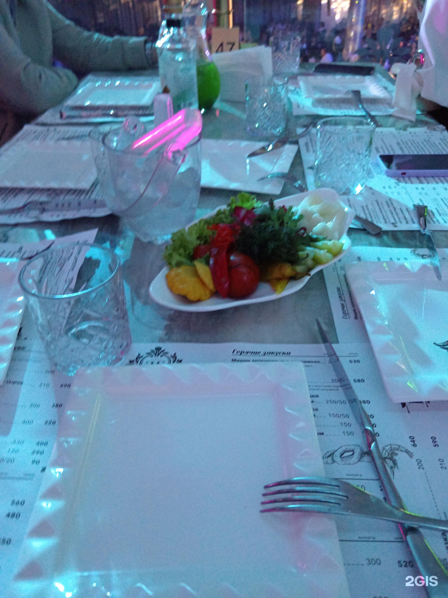 концерт холл familia новороссийск. ночной клуб карибиан. Familia новороссийск ресторан. концертный холл фамилия новороссийск. концерт холл фамилия новороссийск официальный сайт.