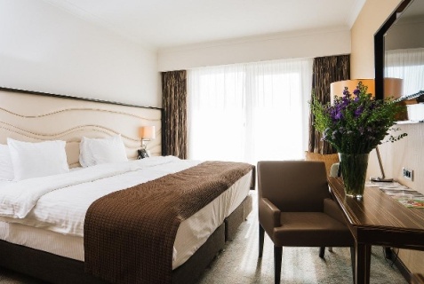 Сириус: Отель Alpha Sirius