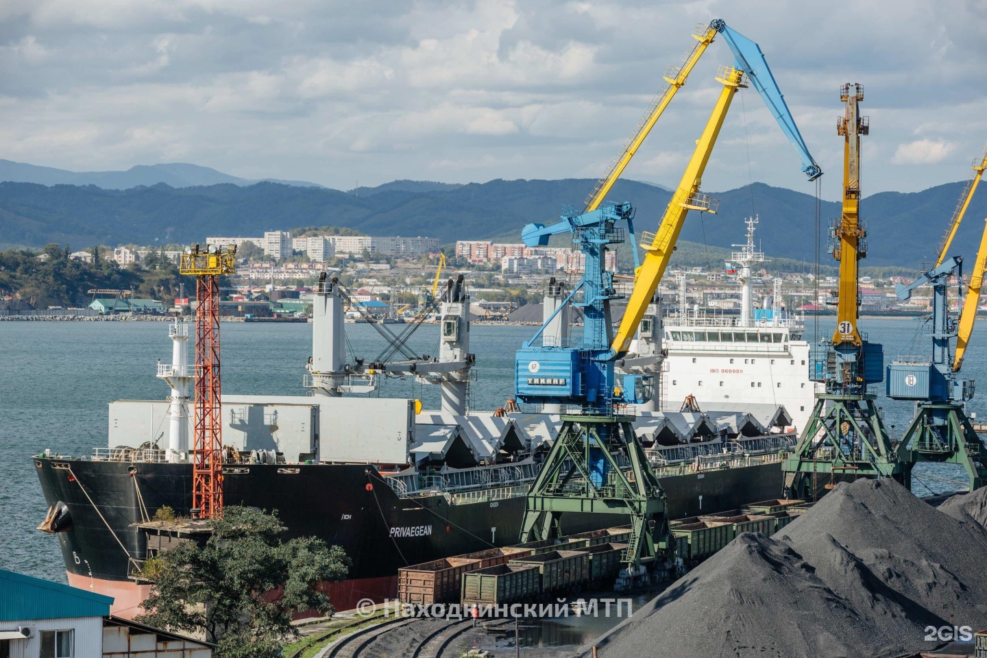 Морской торговый порт. Находкинский морской торговый порт. НМТП находка. Находкинский рыбный порт. Находкинский МТП.