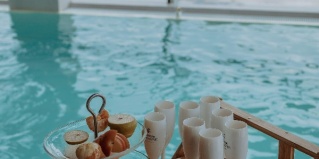 Витязево: Отель Песок и море