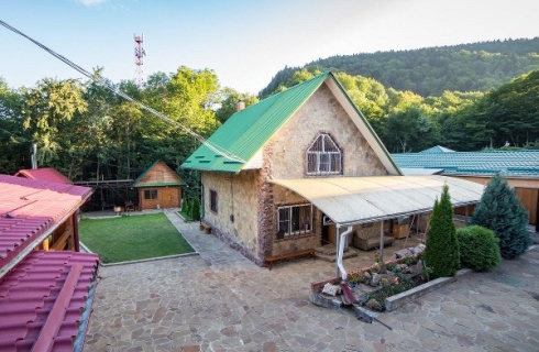 пос. Гузерипль: Отель Горный воздух
