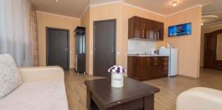 Анапа: Отель Монарх