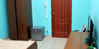 Бор: Отель Вернисаж