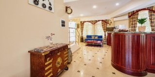 Сочи: Отель Восток