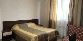 Адлер: Коттедж Джина