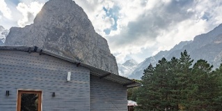 Алагирский район: Отель Сказка