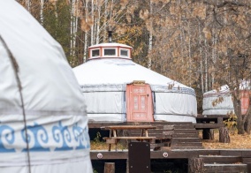 Глэмпинг Тургояк на озере Тургояке